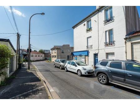 immeuble 11 pièces 232 m²