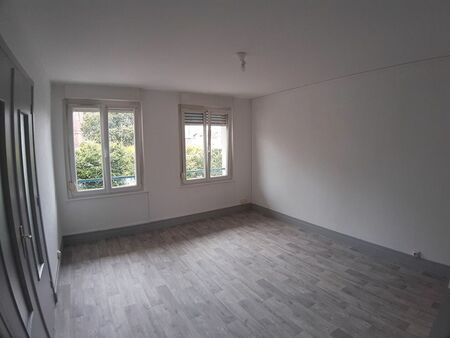 appartement 4 pièces 94 m²