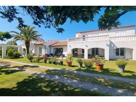 bassin d'arcachon - gujan-mestras - maison de 208 m² - 4 chambres - terrain de 2231 m² pis