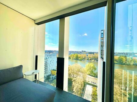 superbe appartement meublé avec vue panoramique à nantes