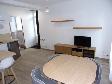 appartement meublé de 41 25 m² situé dans le centre ville de brecey