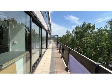 duplex 2 chambres + terrasse - campus d'alma