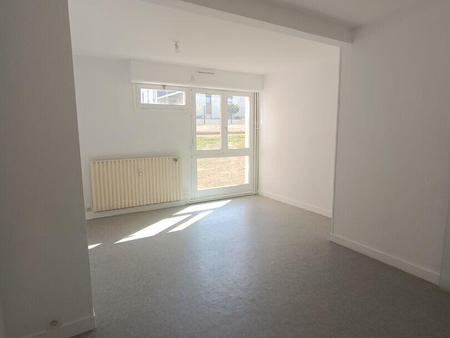 location appartement t1 à saint-brieuc (22000) : à louer t1 / 26m² saint-brieuc