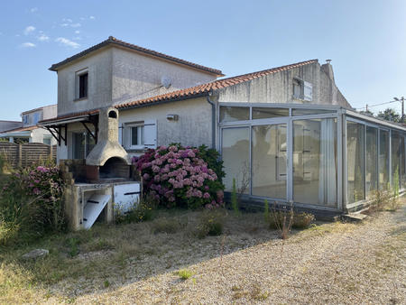 vente maison à bretignolles-sur-mer (85470) : à vendre / 154m² bretignolles-sur-mer