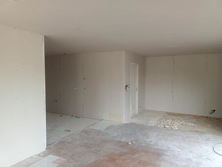 maison plein pieds 380m2 à finir de rénover