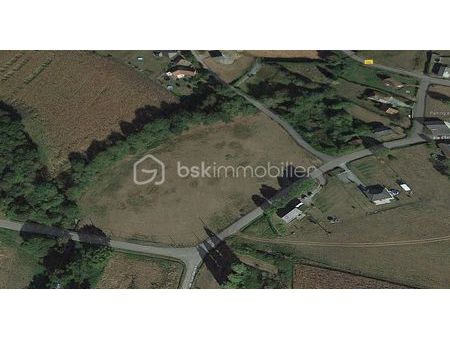 terrain 1 200 m² pau