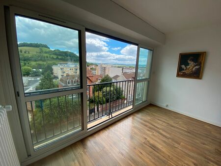 bel appartement à vendre à aurillac