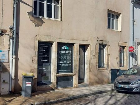 local commercial 78 m² beaune