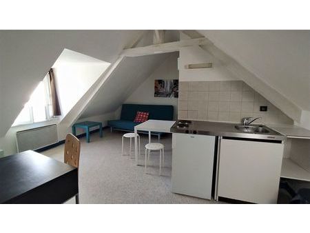 appartement 1 pièce 12 m²