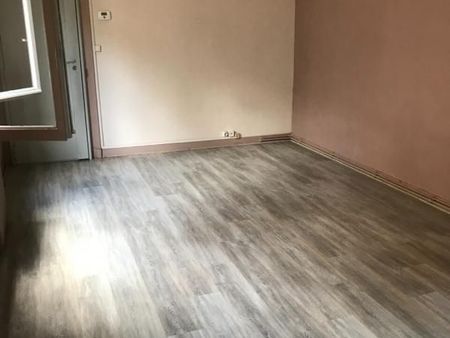 studio 1 pièce 30 m²