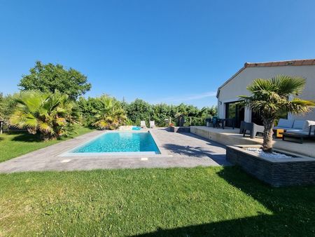 maison moderne 5 pièces 115 m² / piscine / chalet / parking