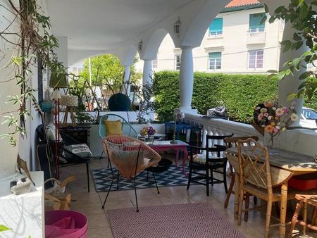 bien rare sur anglet  quartier chassin à vendre : charmant spacieux t2 bis dans une maison