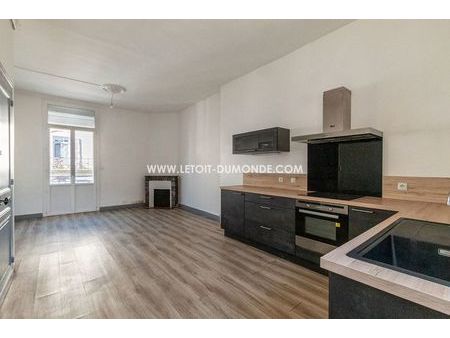 immeuble 7 pièces 152 m²