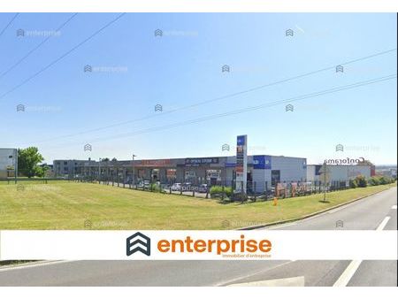 local commercial 160 m²