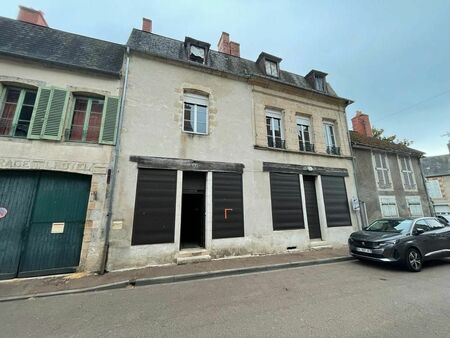 ensemble immobilier de 249m²