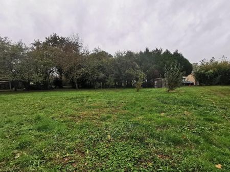 terrain 451 m² la haie fouassiere