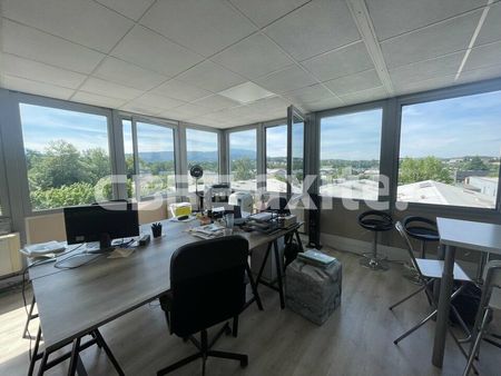 bureaux 47 m²