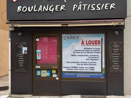 batiment a usage commercial emplacement 1 rue de geneve aix les bains