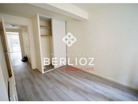 local commercial 32 m²