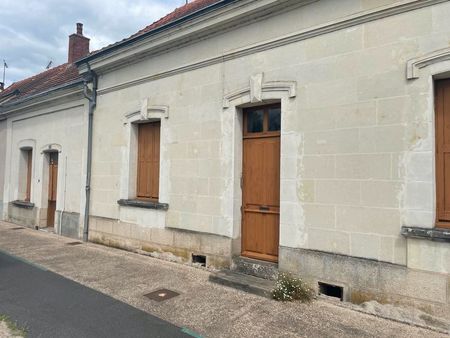 maison a rénover de 180 m2 sur 1800 m2 de terrain constructible