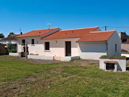 maison individuelle avec garage proche de toutes commodités