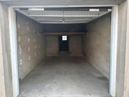 garage/box 32 m² albi