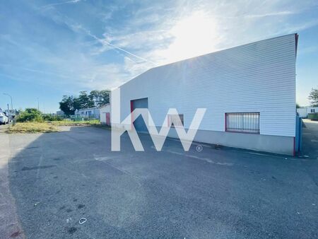 local industriel 631 m²