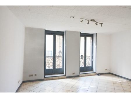 bel appartement lumineux de type f3