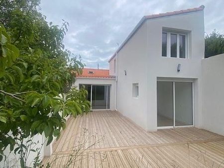 maison 4 pièces 105 m²