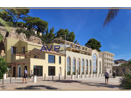 vente commerce 125 m² sanary-sur-mer (83110)