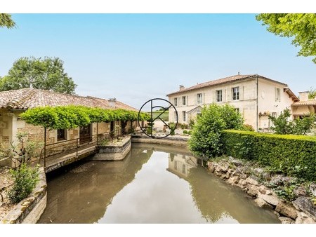 maison de luxe à vendre dans le quartier hôtel de ville-quinconce-saint seurin-fondaudège