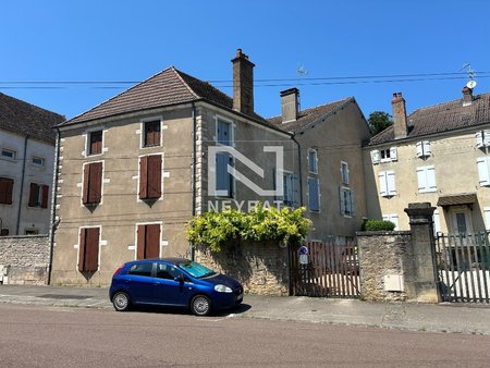 maison 8 pièces - 210m² - sennecey le grand