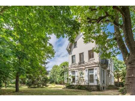 maison à vendre 10 pièces 260 m2 chatou - 1 990 000 &#8364;