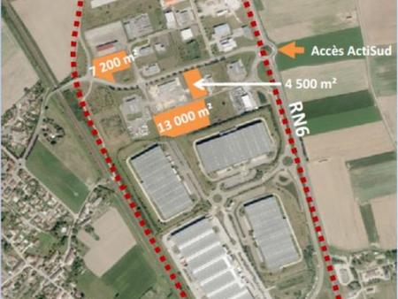 vente de terrain de 40 000 m² à saint-loup-de-varennes - 71240