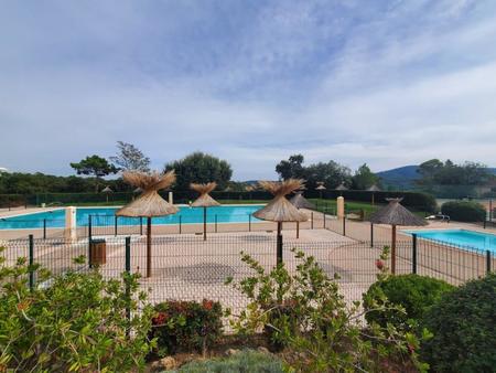 roquebrune-sur-argens - 285 000 € chalet 69 m2 avec 289