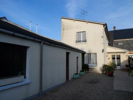 mur-de-sologne : maison avec terrasse et 8 pièces