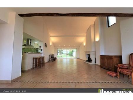 vente maison 6 pièces 229 m² bayon-sur-gironde (33710)