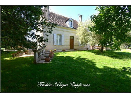 a vendre corps de ferme 598 m² à pons | capifrance