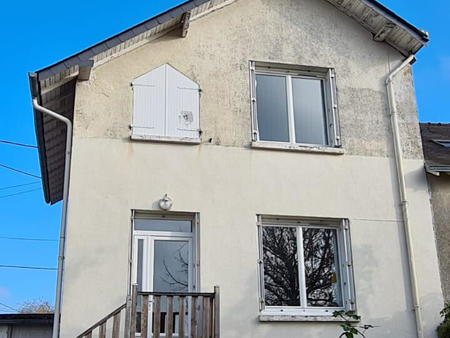 vente maison à sablé-sur-sarthe (72300) : à vendre / 106m² sablé-sur-sarthe