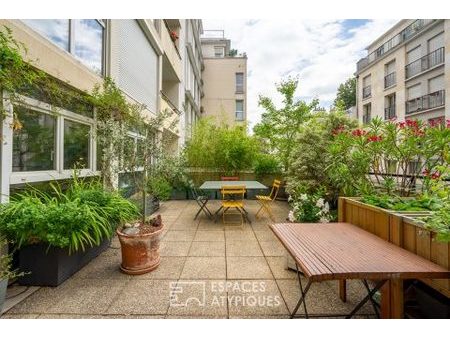 appartement traversant avec terrasse proche place voltaire