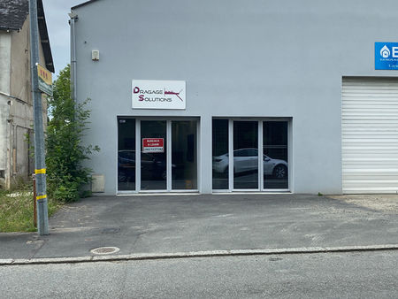 location local commercial 1 pièce  25.00m²  saffré