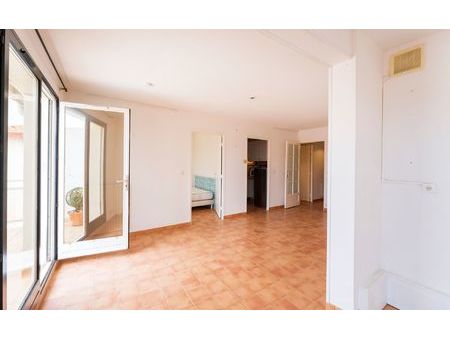 location appartement  57.35 m² t-3 à biarritz  1 200 €