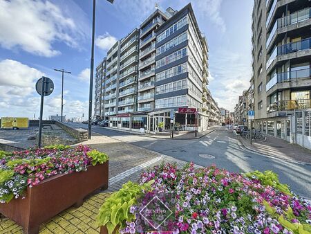 overname restaurant op toplocatie (heldenplein)!