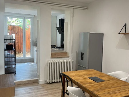 vente maison 4 pièces  90.00m²  agen