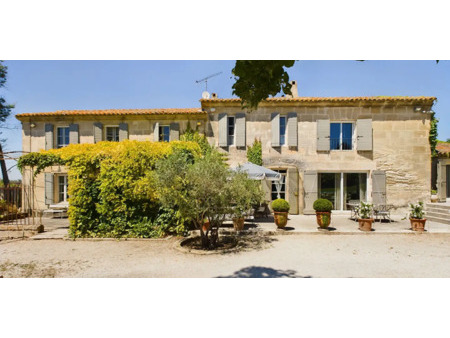 maison avec piscine et terrasse arles (13)