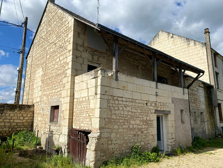 immeuble ancien à proximité de chinon.