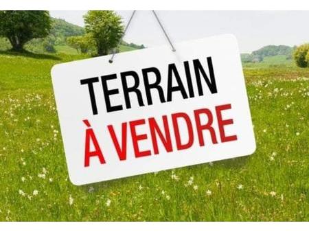 terrain de 3607m2 constructible