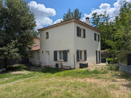 salernes  maison mitoyenne avec studio indépendant et jardin