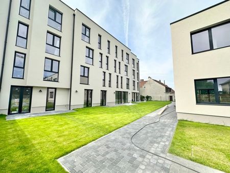 nouvelles constructions 15 appartements + 6 maisons