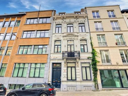 appartement 3 chambres   1 bureau   terrasse